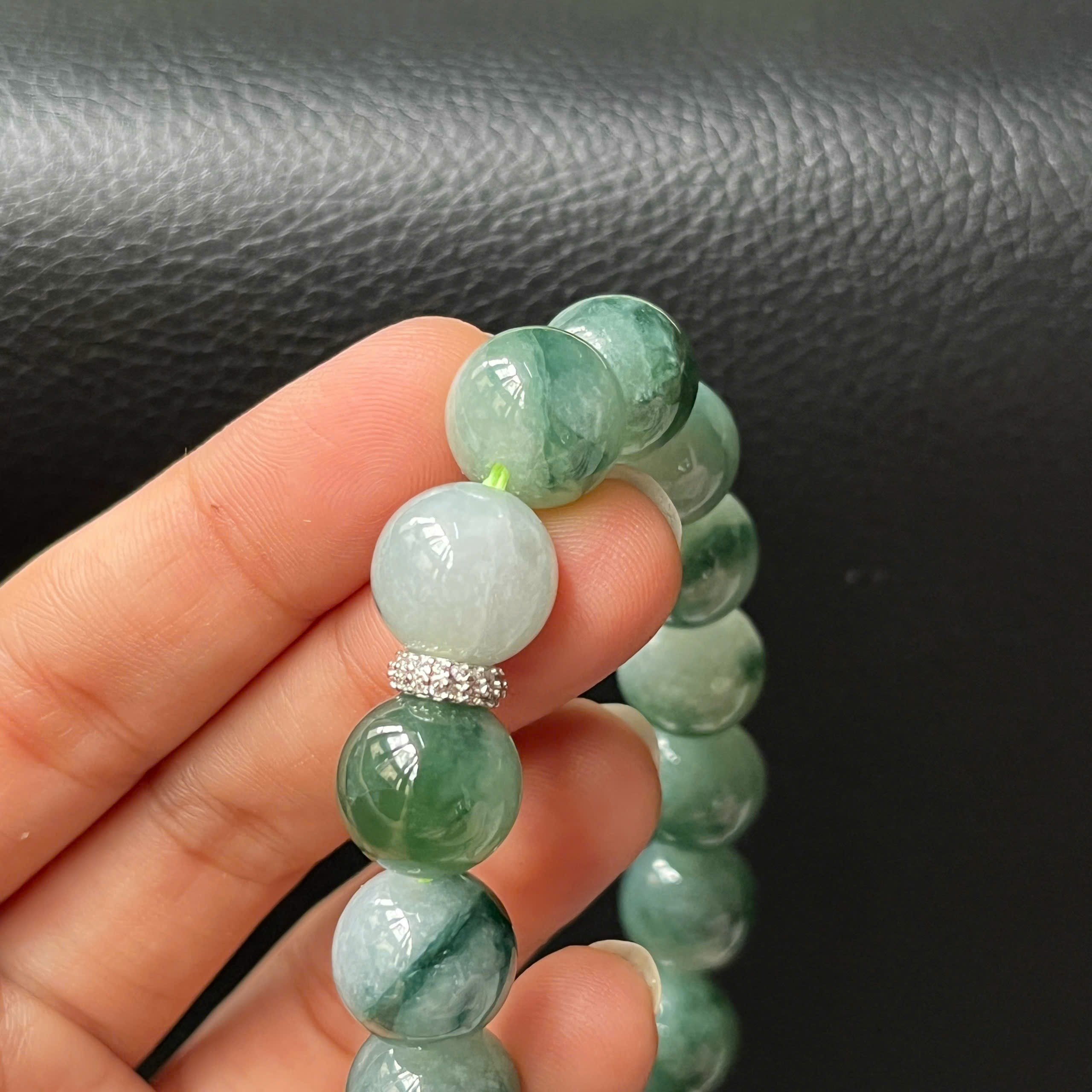 Vòng ngọc cẩm thạch hoa bay 11.9mm
