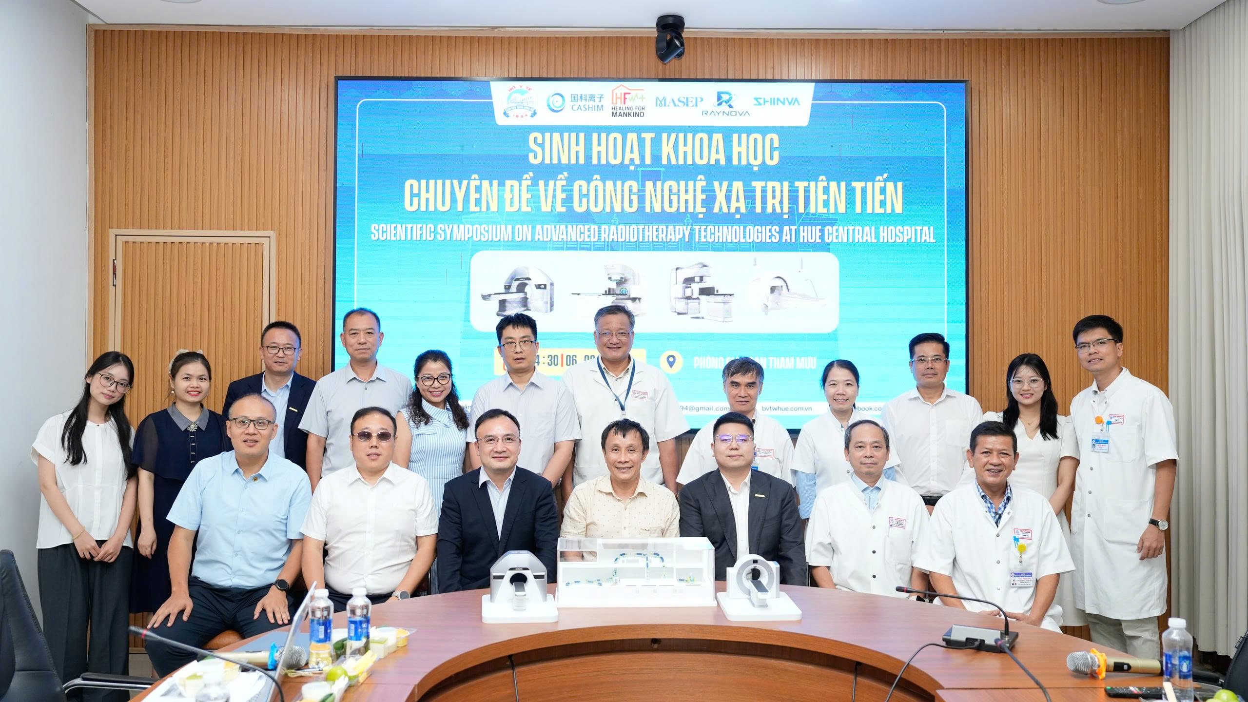 BỆNH VIỆN TRUNG ƯƠNG HUẾ x CÔNG TY TNHH TM HFM - ĐỒNG HÀNH PHÁT TRIỂN CÔNG NGHỆ XẠ TRỊ TIÊN TIẾN TRONG ĐIỀU TRỊ UNG THƯ