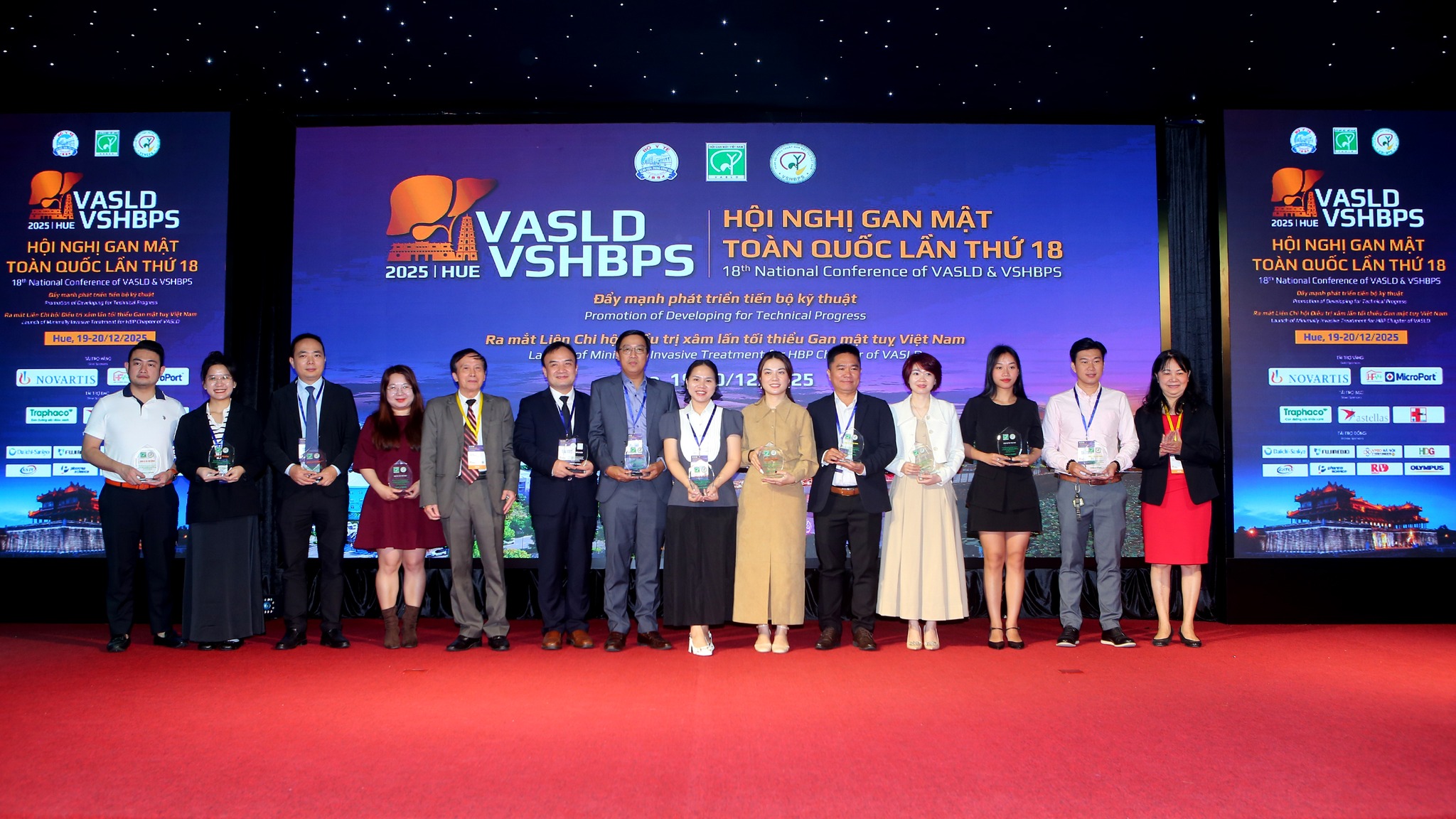 CHƯƠNG TRÌNH TRƯNG BÀY VÀ GIỚI THIỆU HỆ THỐNG ROBOT PHẪU THUẬT NỘI SOI TOUMAI