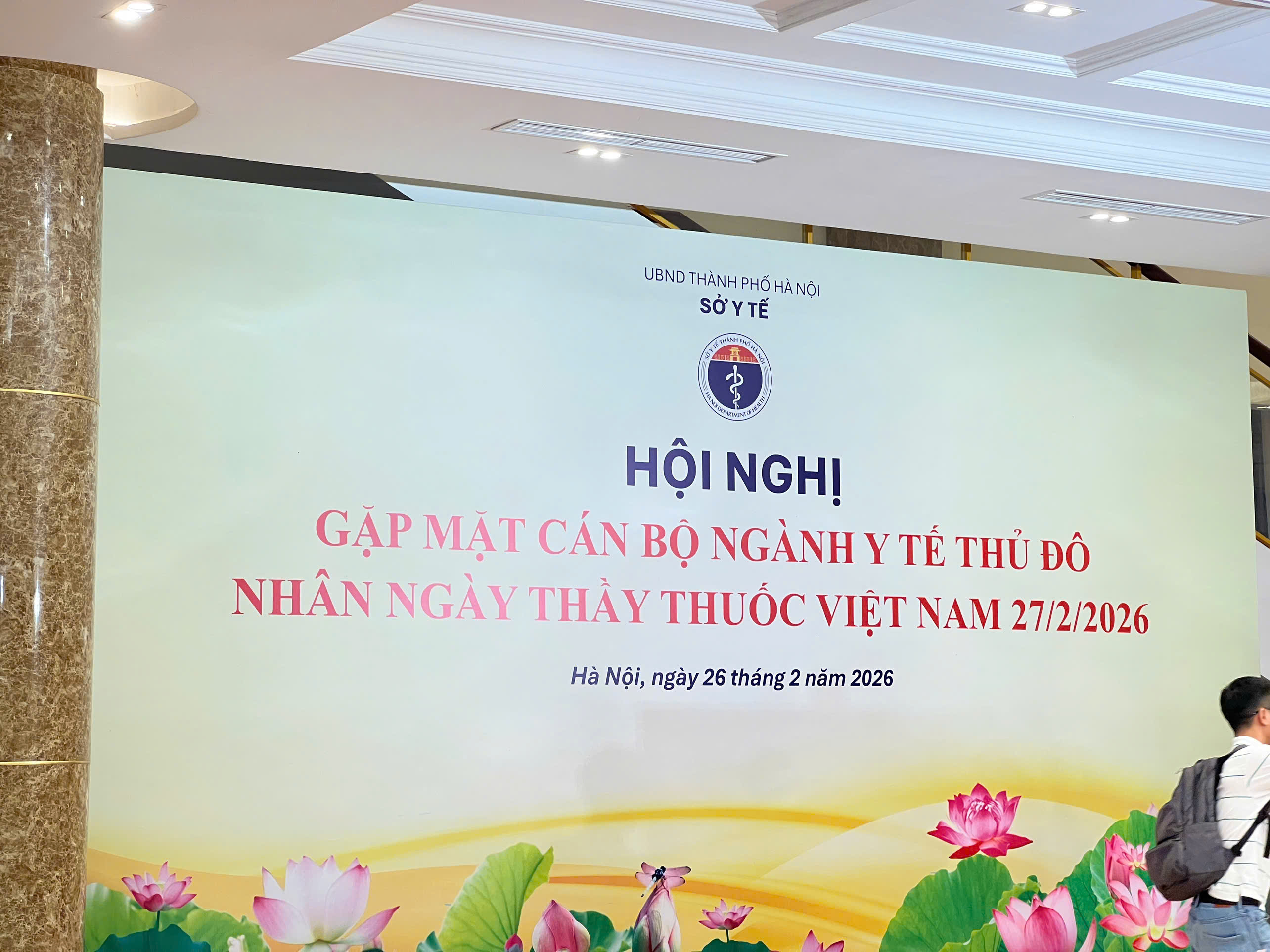 HỘI NGHỊ GẶP MẶT CÁN BỘ NGÀNH Y TẾ THỦ ĐÔ