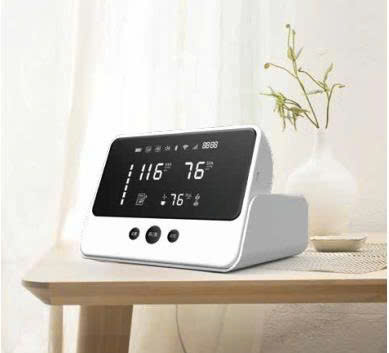 MÁY ĐO HUYẾT ÁP ĐIỆN TỬ BẮP TAY CH-B607