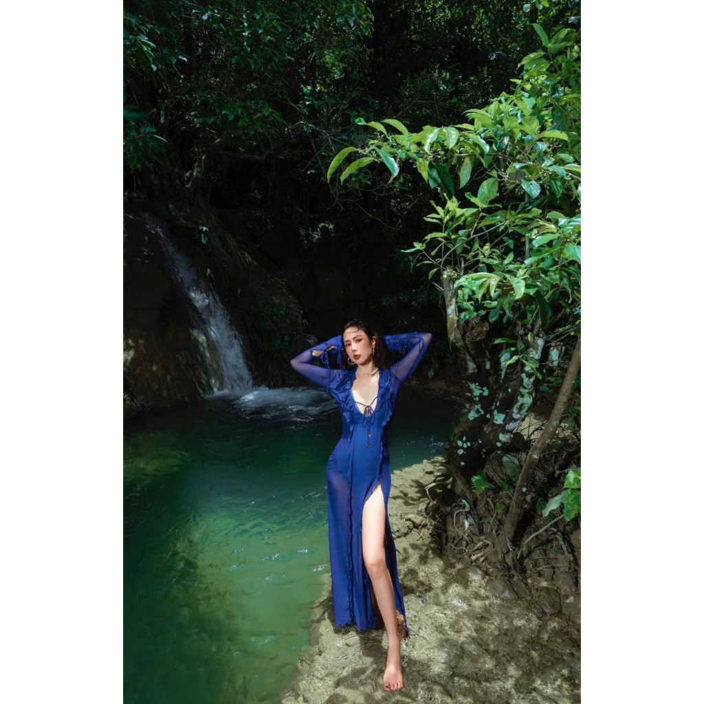 Đầm đi biển Evelyn