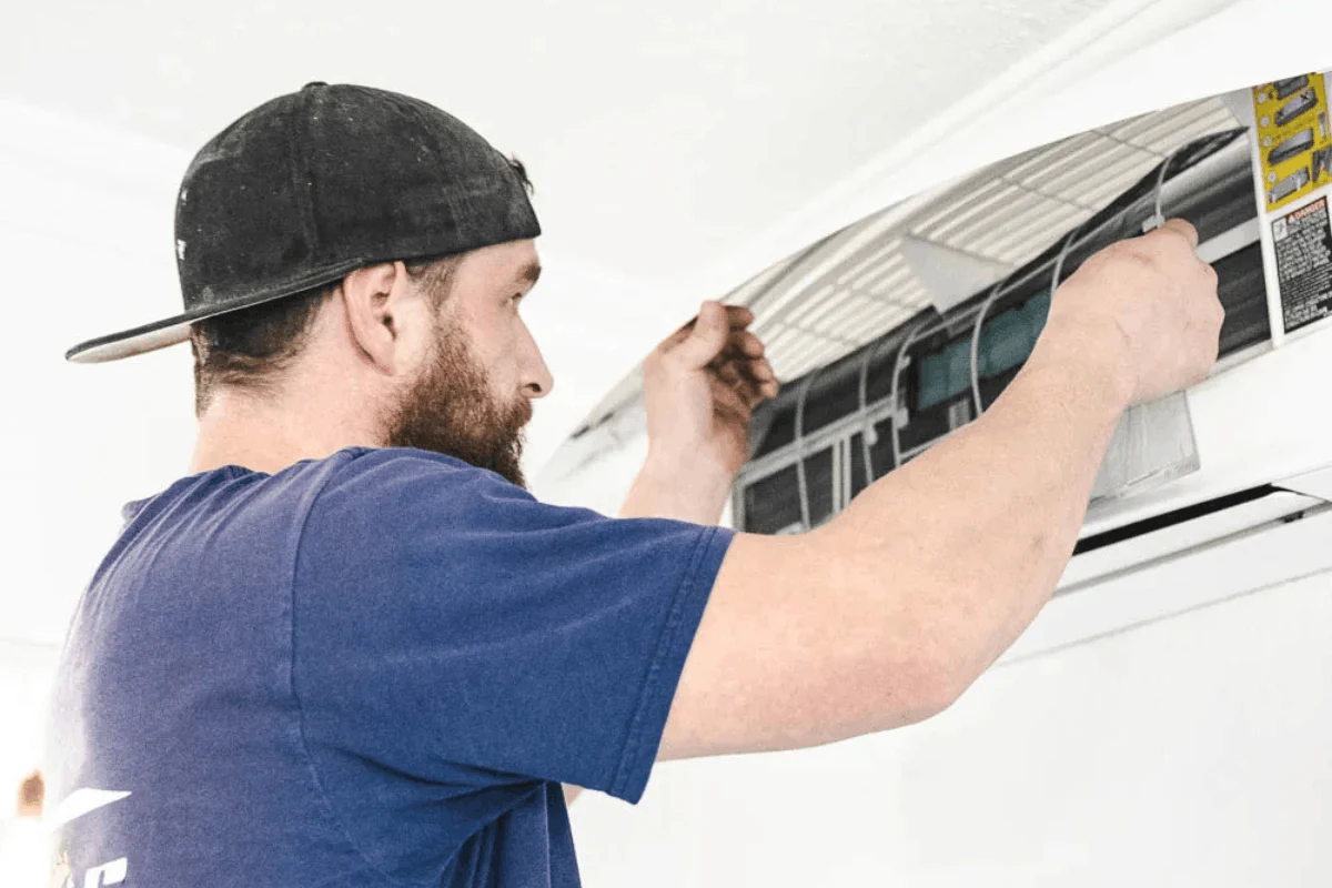 Màng lọc ảnh hưởng đến khả năng tản gió của điều hòa