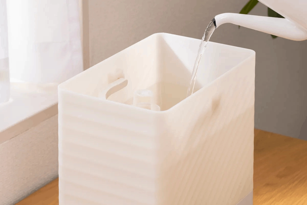 Ưu tiên chọn máy có dung tích bình chứa lớn gíup duy trì độ ẩm trong thời gian dài