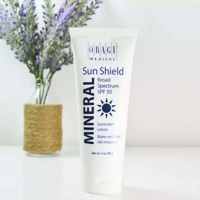 Kem chống nắng Obagi Mineral Sunshield Broad Spectrum SPF 50