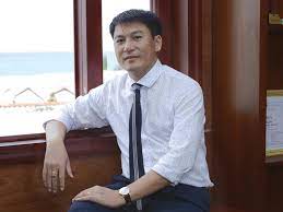  Tôi đang là chủ một công ty về xây dựng nên cần rất nhiều tiền để xoay vòng các dự án. Được anh bạn giới thiệu vì đã từng cầm oto trả góp ở đây.Với lãi suất cũng như phong cách phục vụ khách hàng rất lịch sự chuyên nghiệp, không giống như các cửa hàng cầm đồ truyền thống “