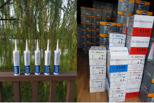 keo silicone trám khe cửa nhôm Goldnova