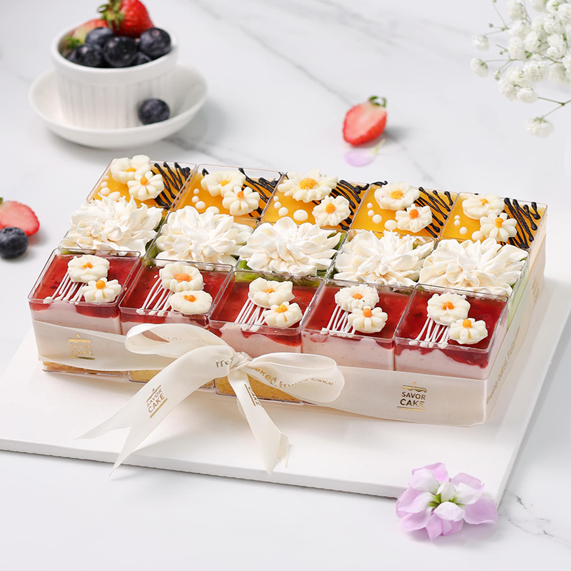 Cốc Nhựa Mica Vuông Đựng Bánh Lạnh