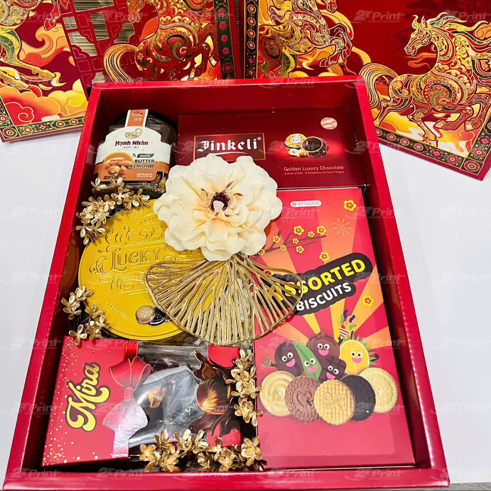 Bộ Hộp Đựng Quà Tết Song Mã Phi Vân