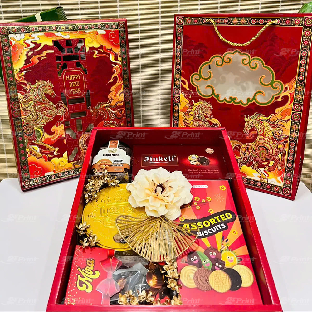 Bộ Hộp Đựng Quà Tết Song Mã Phi Vân