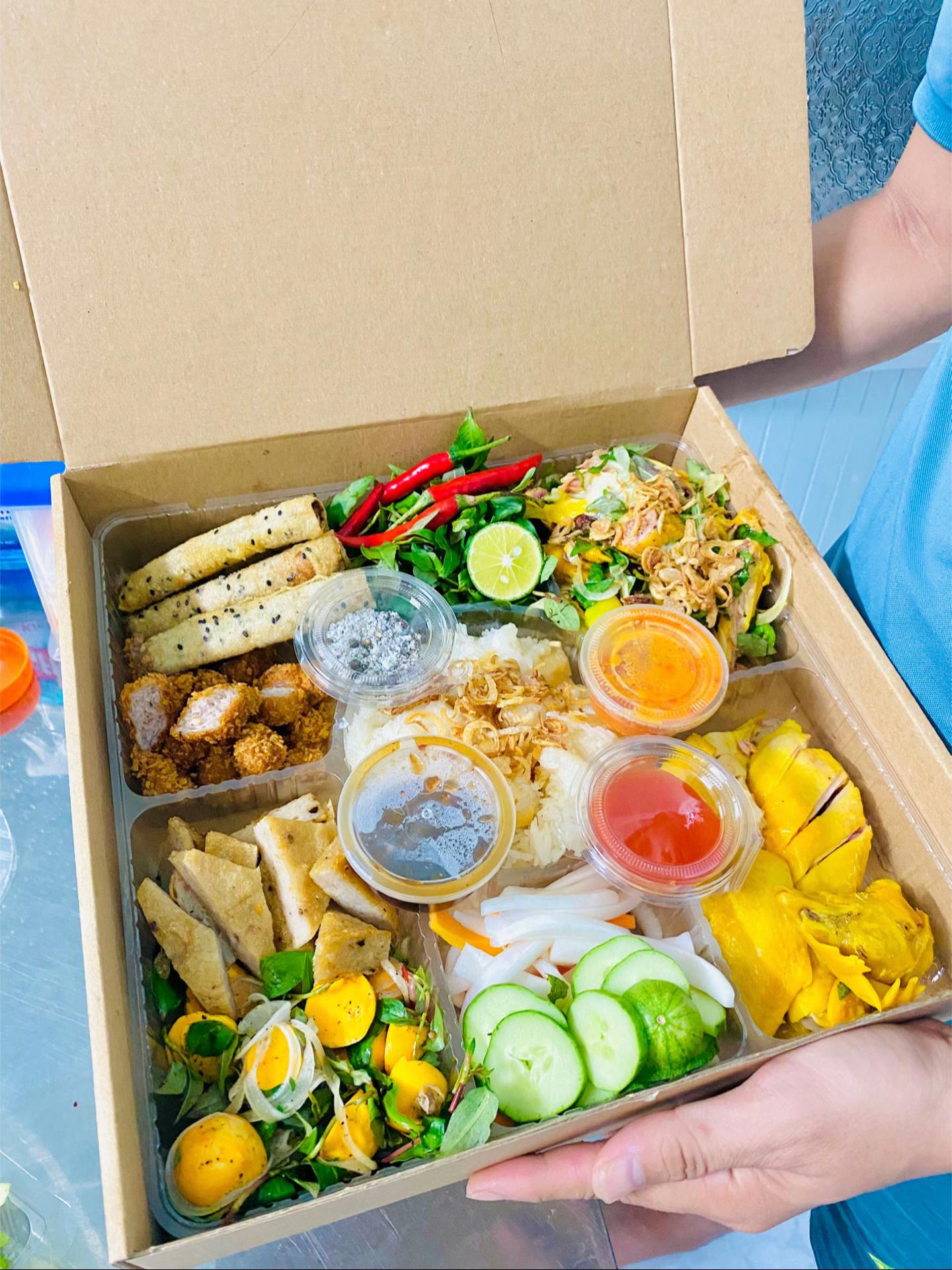 Hộp Đựng Mẹt Gà, Mẹt Đồ Ăn