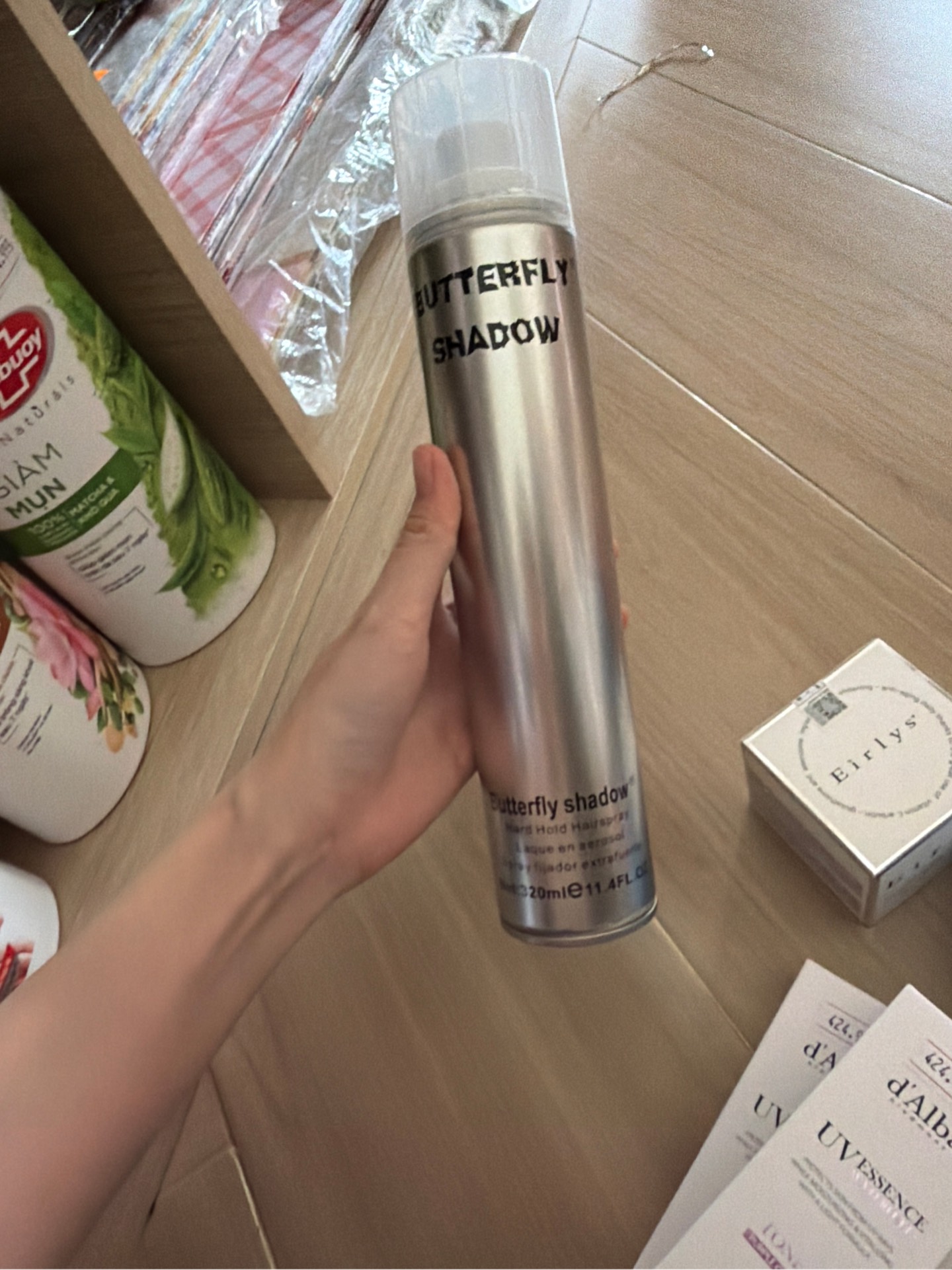 [320ml] Keo Xịt Tóc Butterfly