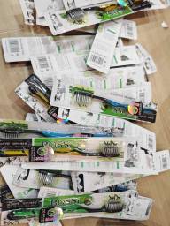 Bàn Chải Đánh Răng Bossi