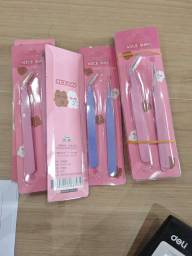 Vỉ 2 Nhíp Gắp Sticker