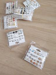 Set 12 Cặp Bông Tai Khác Nhau