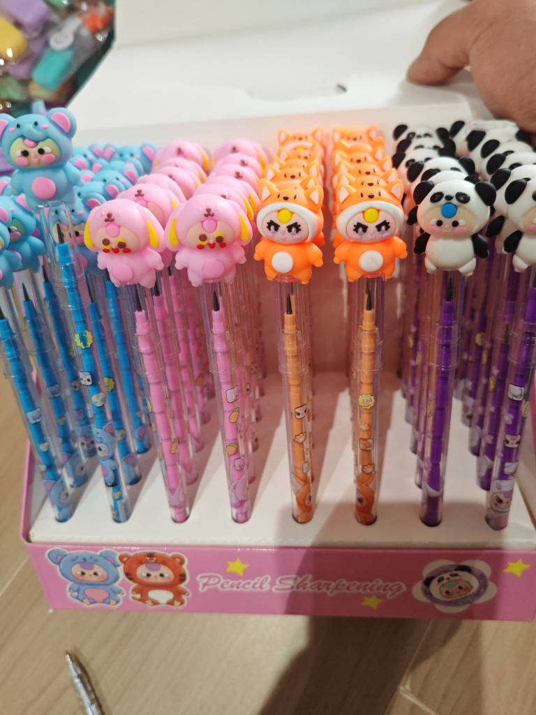 Viết Chì Khúc Gắn Charm