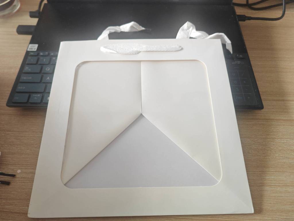 25x25x25 Túi Quà Vuông Trắng Kính Size Lớn