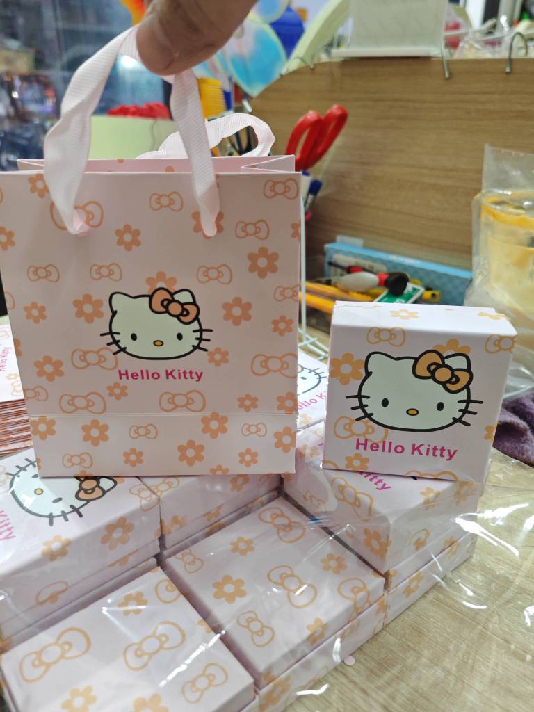 Set Túi + Hộp Quà Kitty Hồng