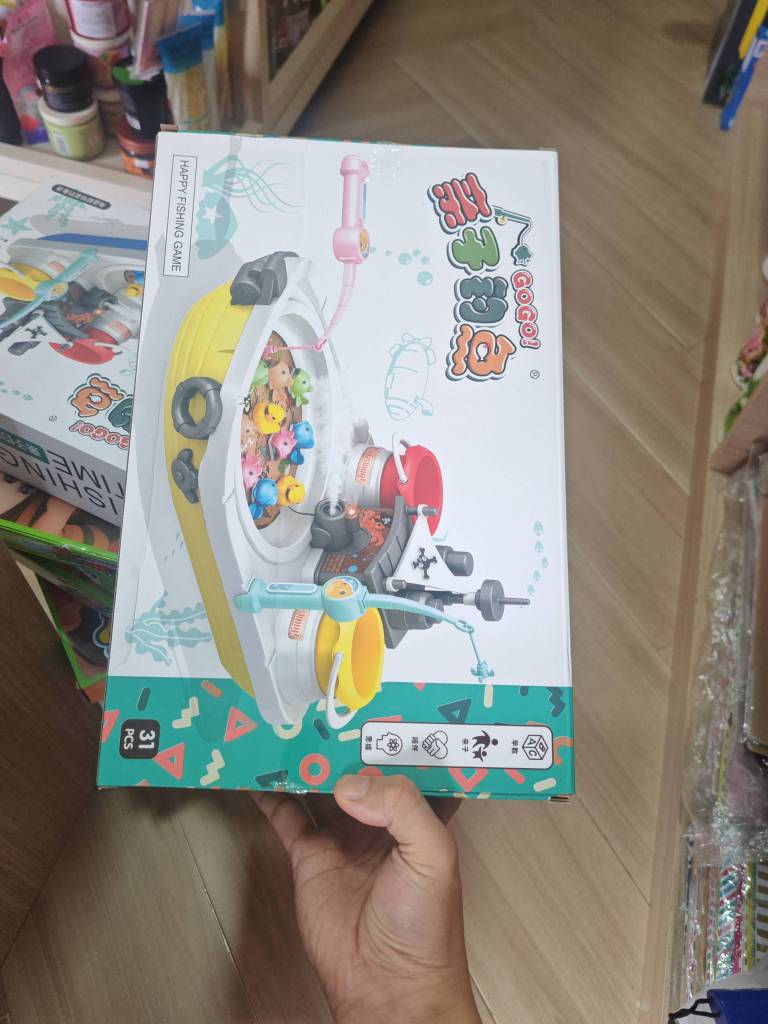 Set Câu Cá Pin Có Nhạc Đèn Phun Khói
