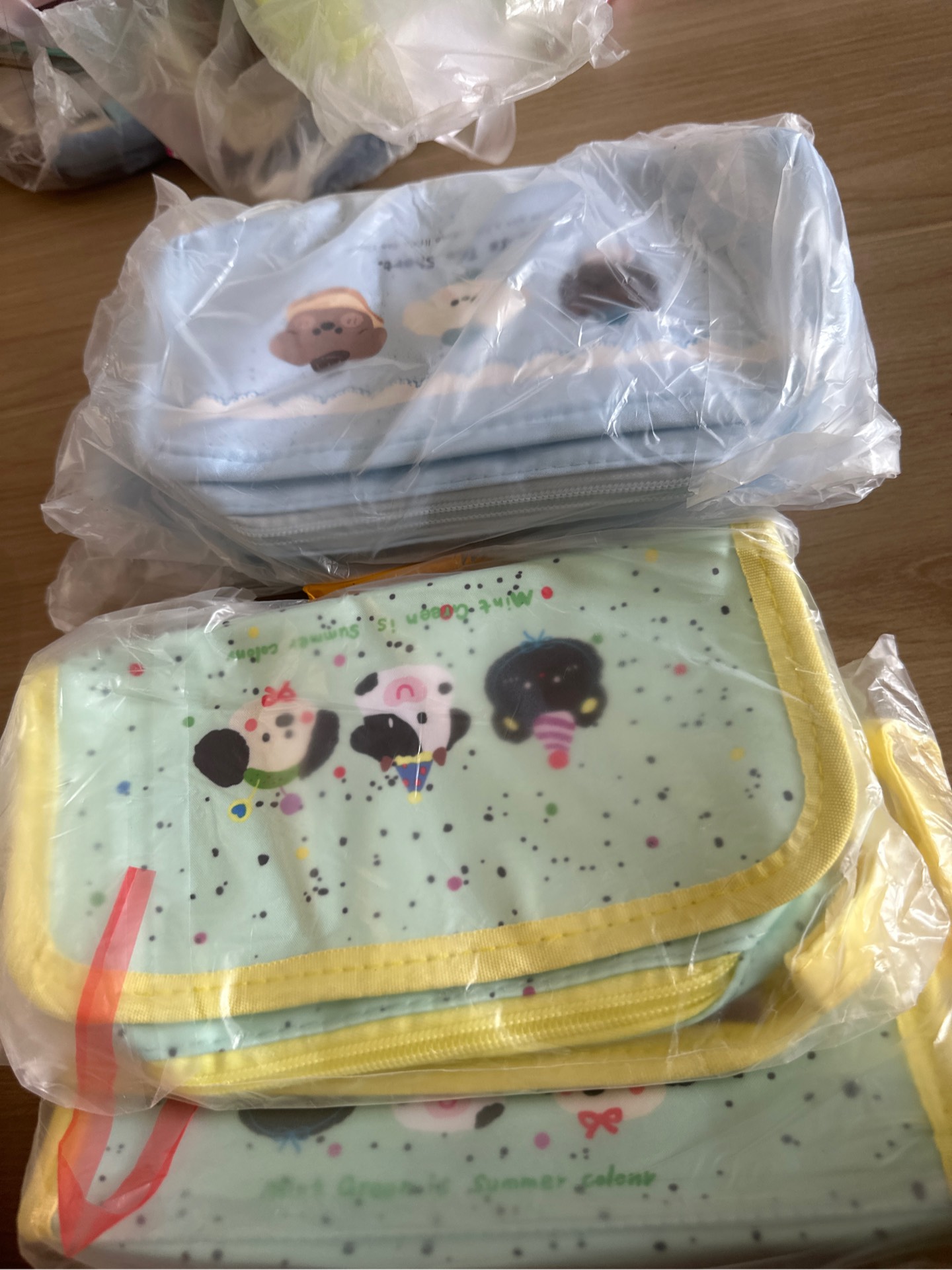 Bóp Viết Bộ 3 Thú Cưng