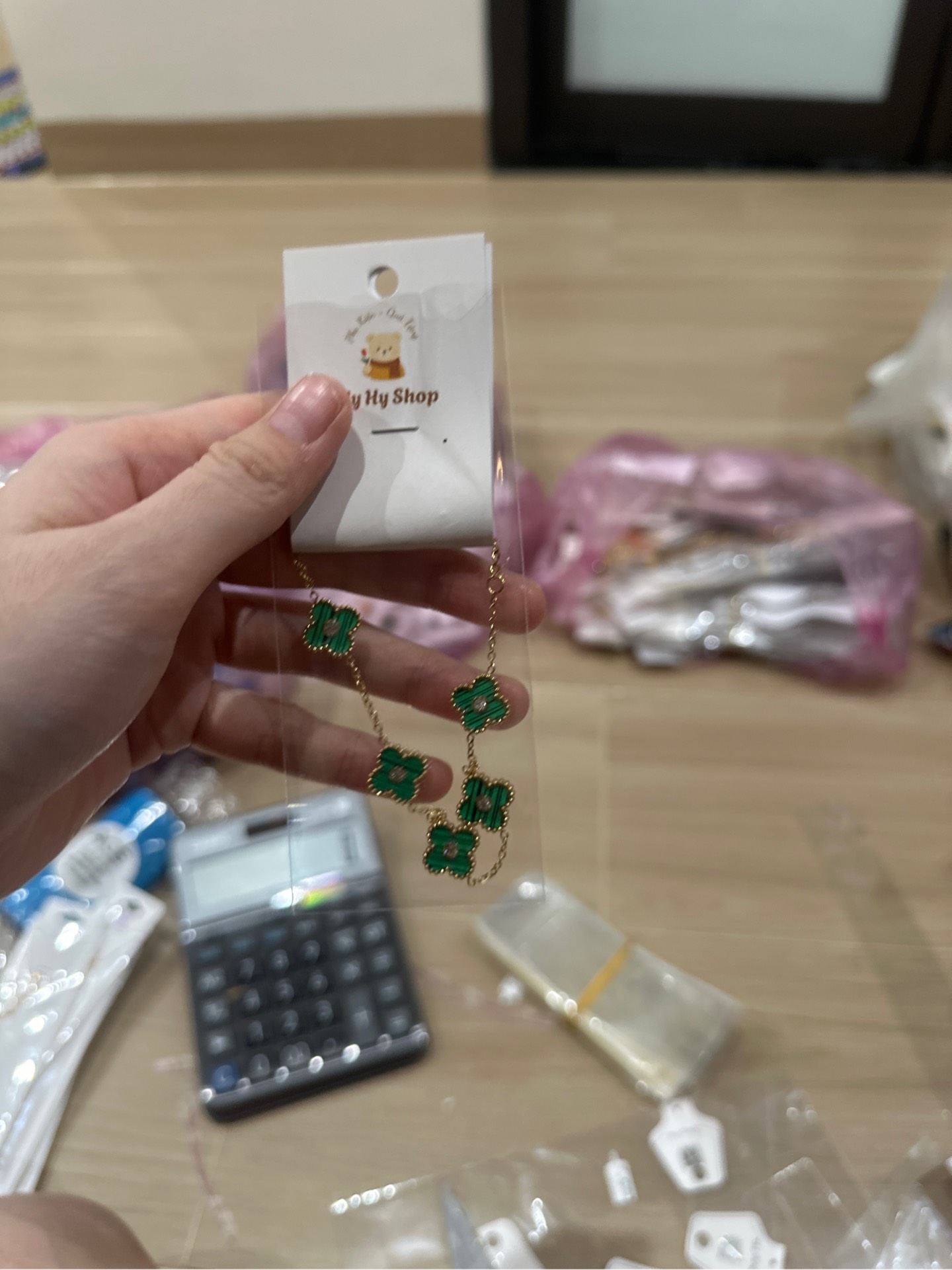 Lắc Inox Cỏ 3 Lá