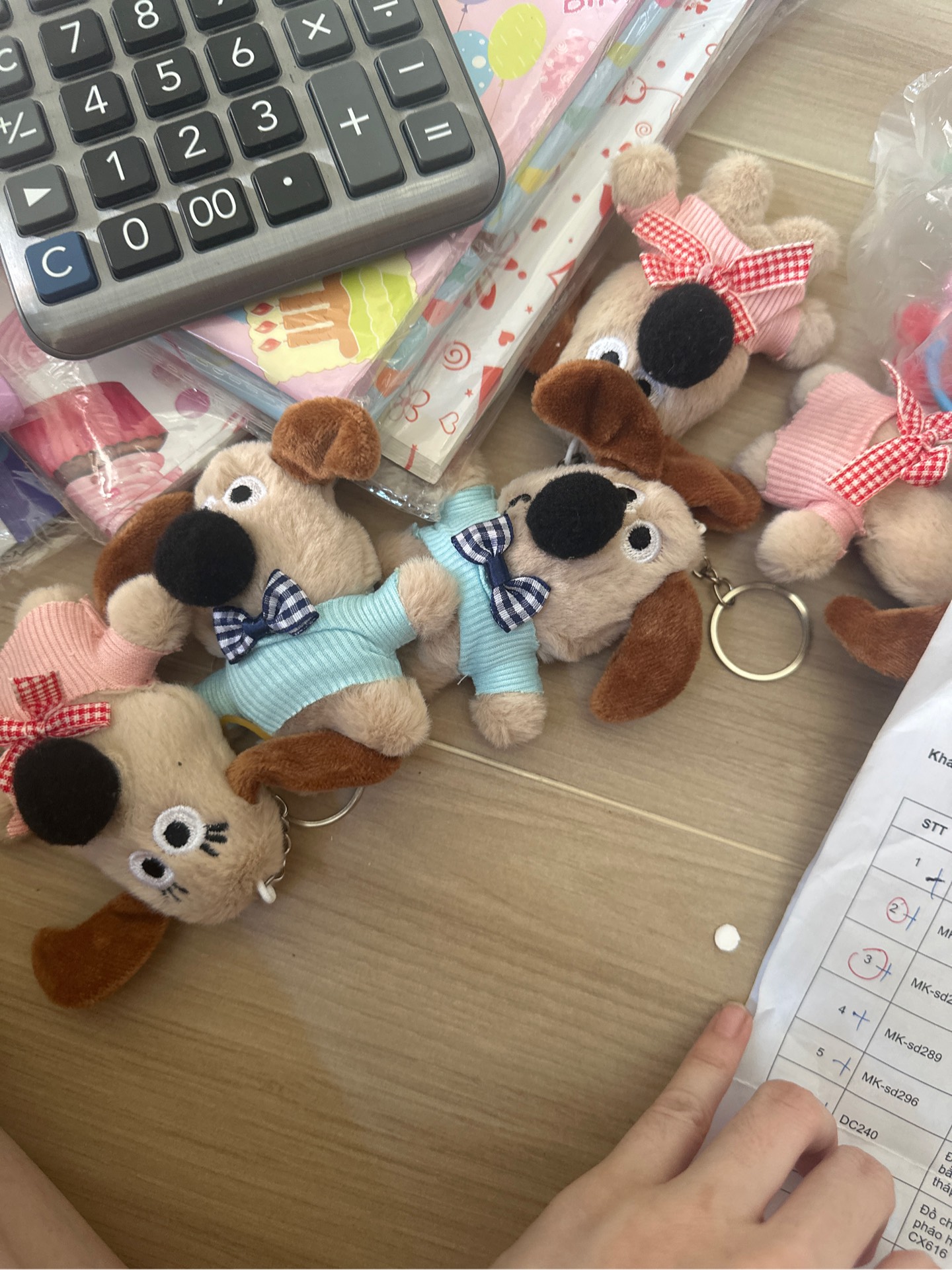 Móc Khoá Chú Cún Thắt Nơ