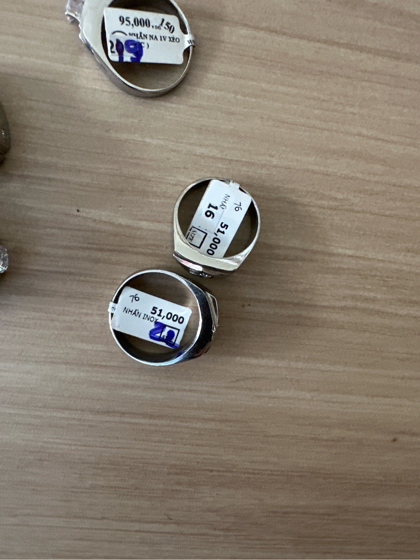Nhẫn Inox