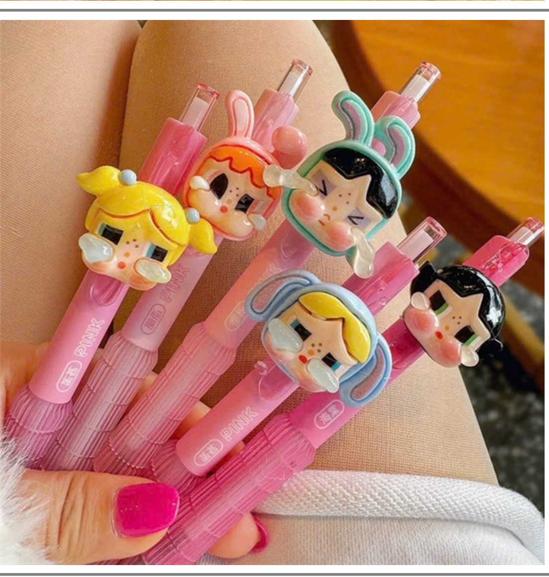 Bút Charm Crybaby Hồng