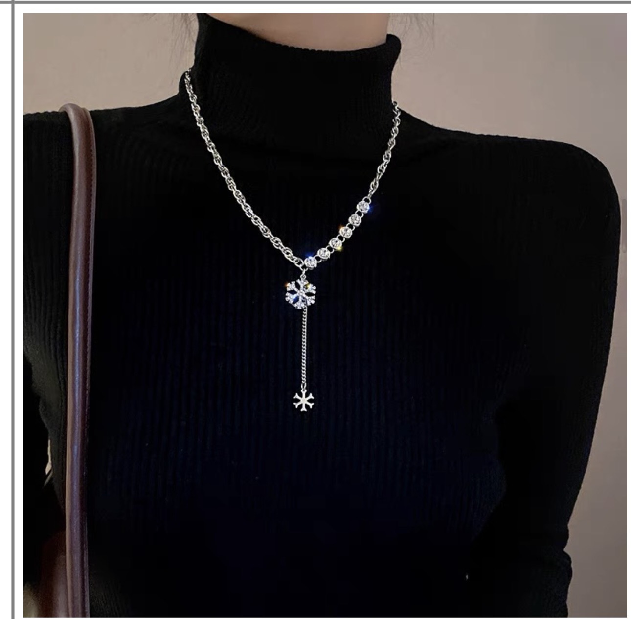 Dây Chuyền Bông Tuyết