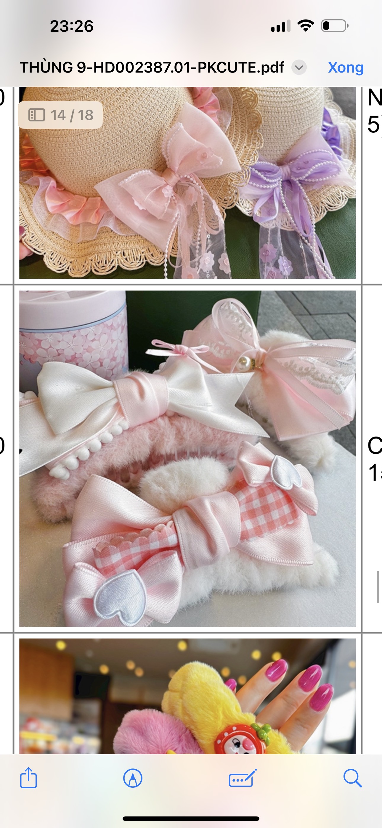 Càng Cua Nơ Hồng