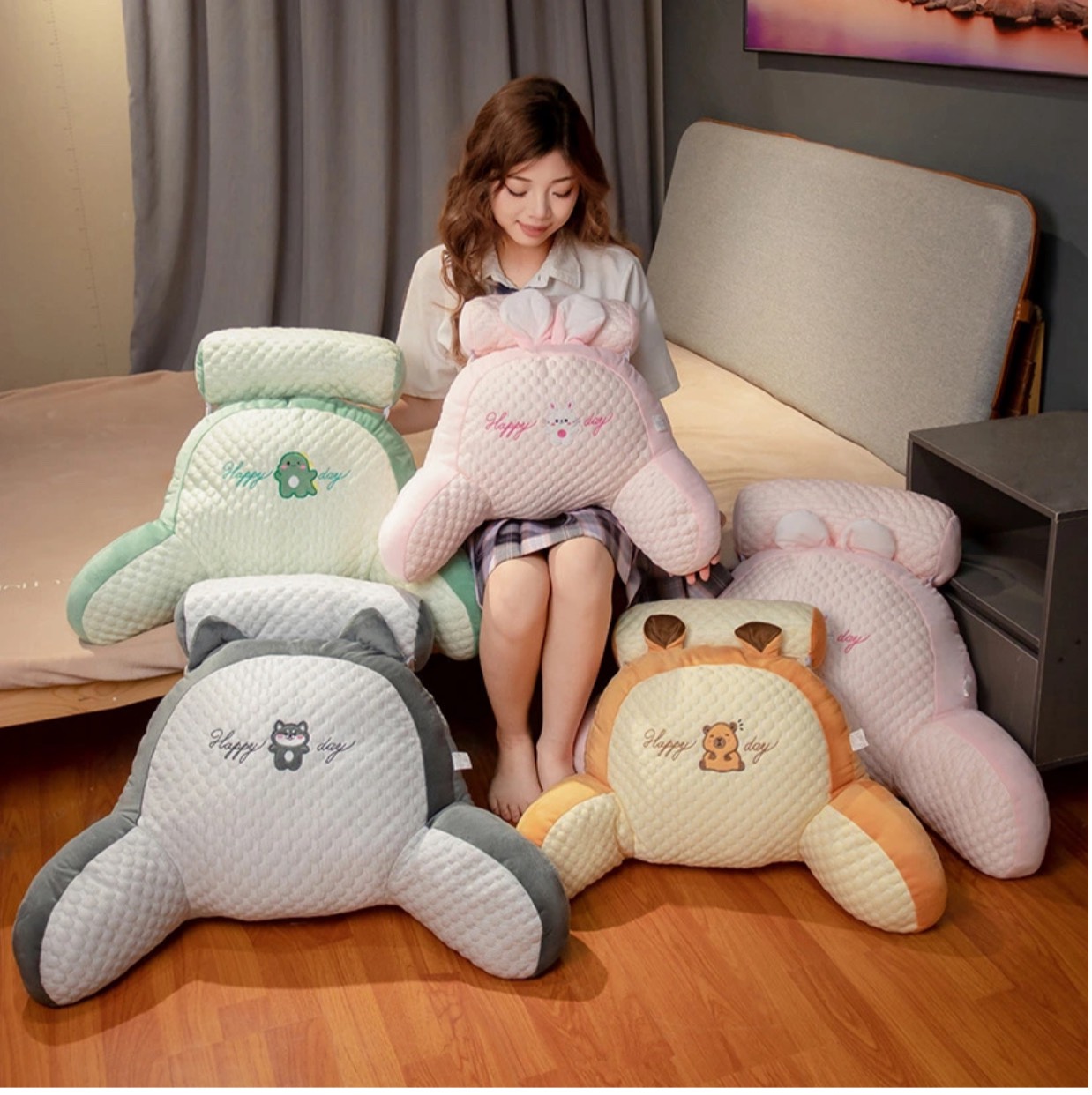 Gối Tựa Lưng Thêu Thú 53cm