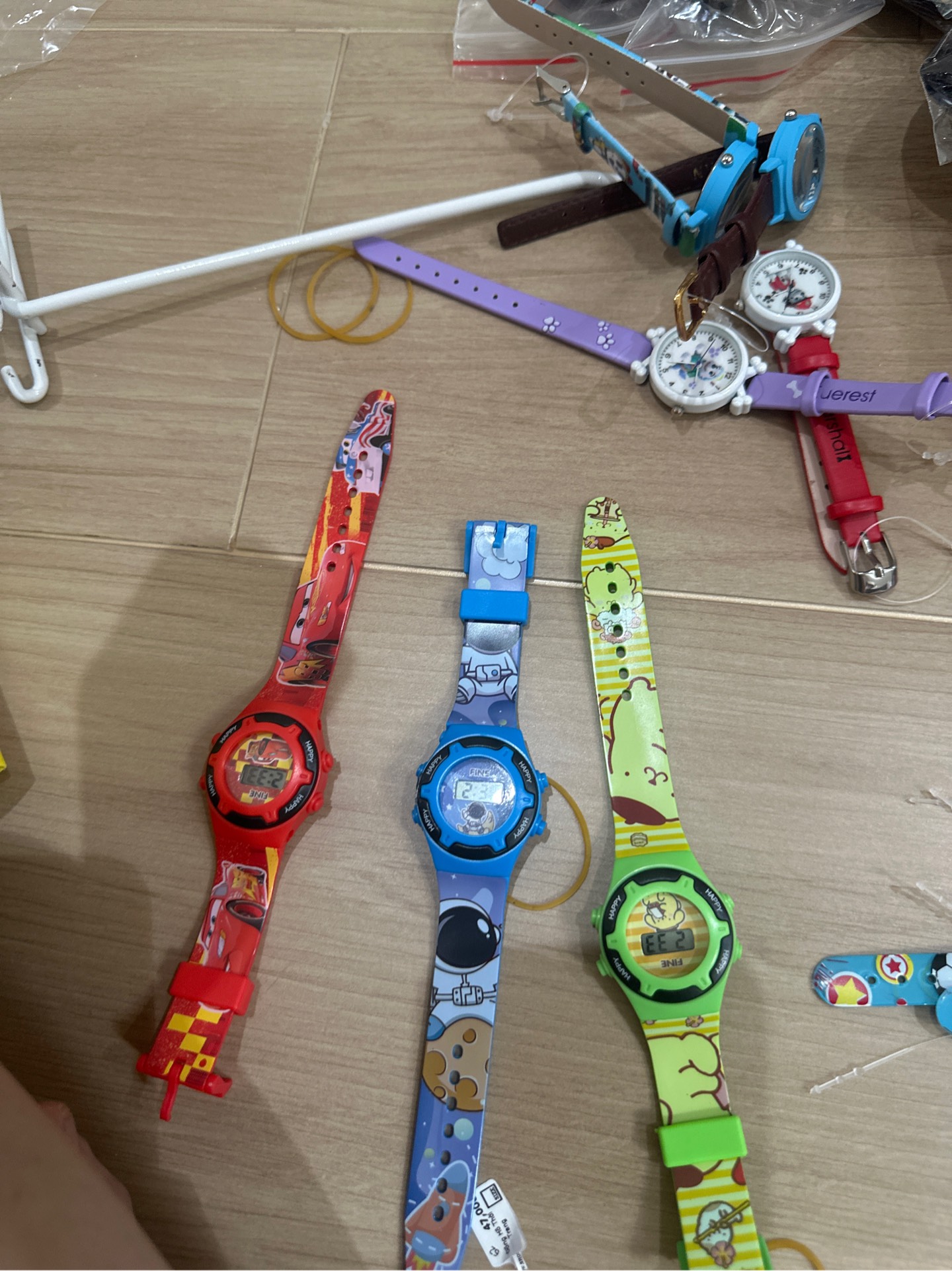 đồng Hồ Điện Tử