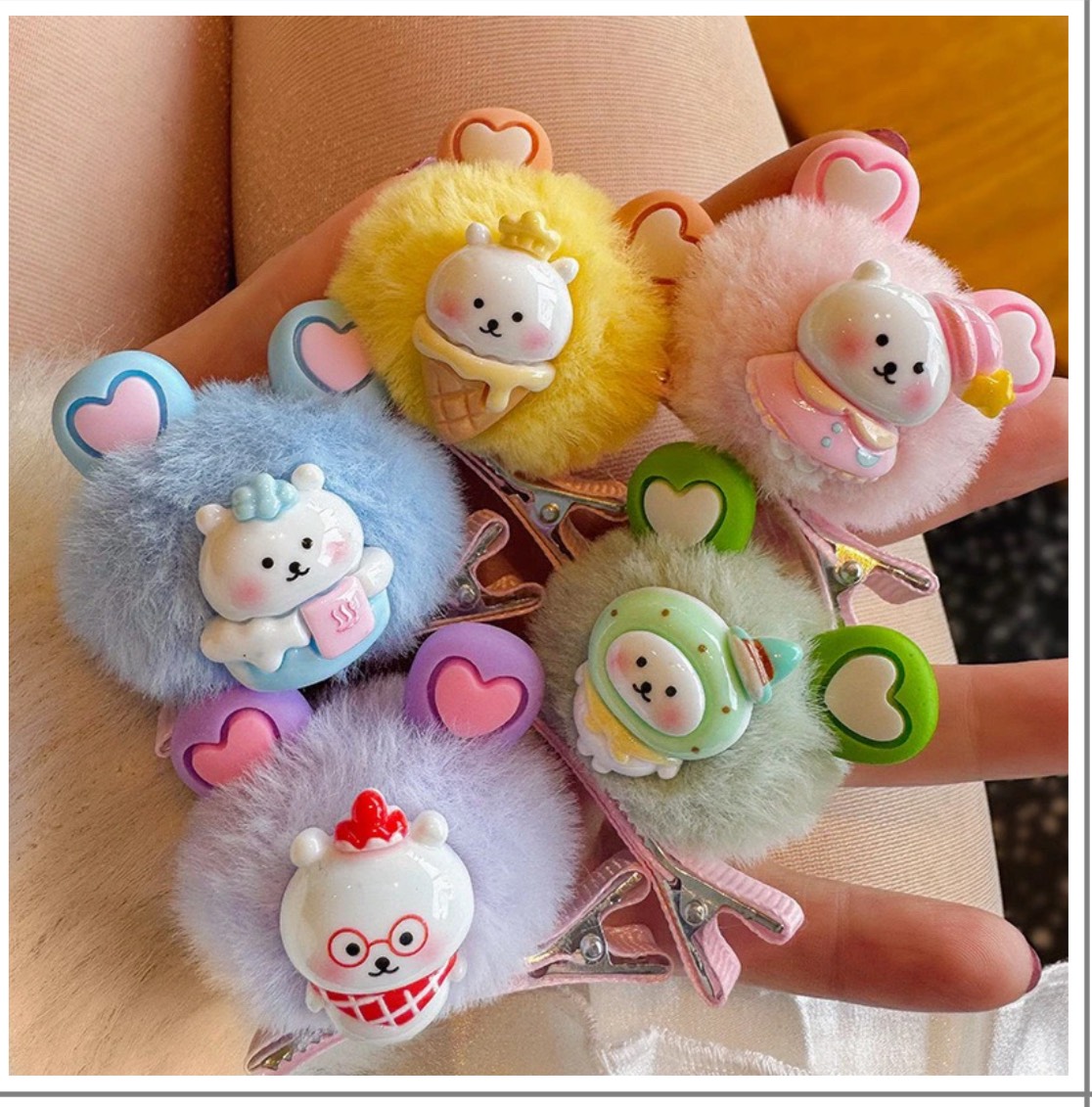 Kẹp Mái Bông Gấu Trắng