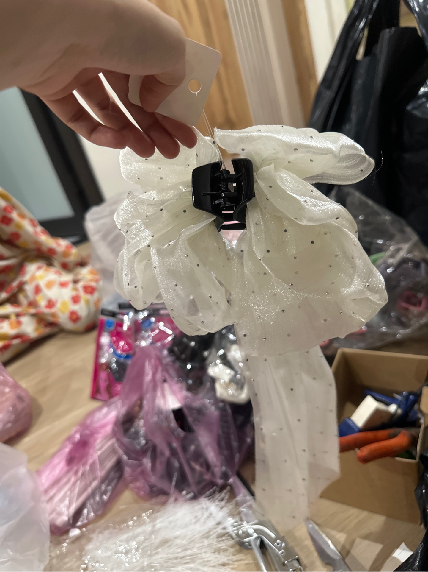 Kẹp Gấp Nơ Trắng