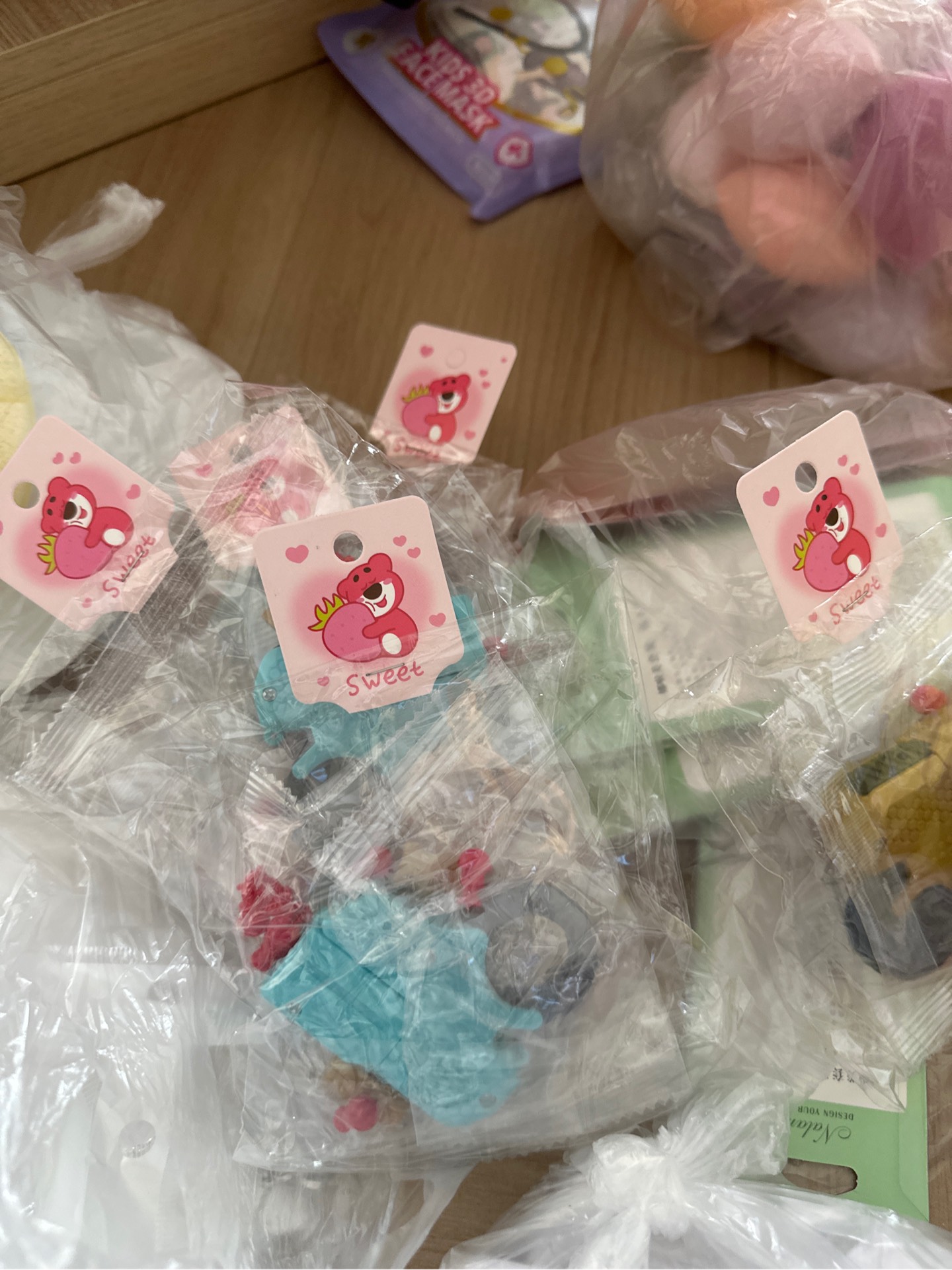 Móc Khoá Hình Súng