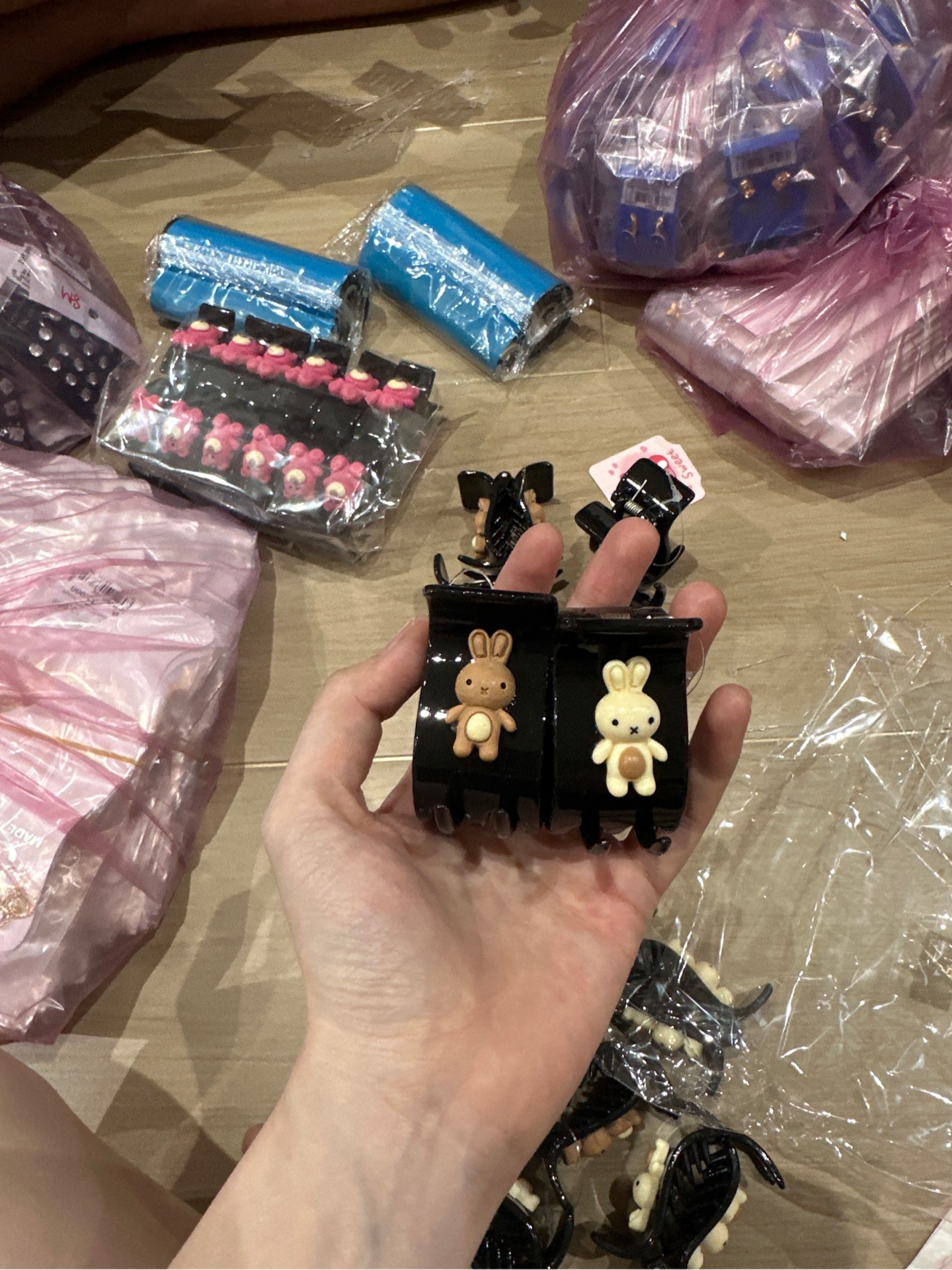 NHẬP CHUNG Kẹp 5 Răng Thỏ