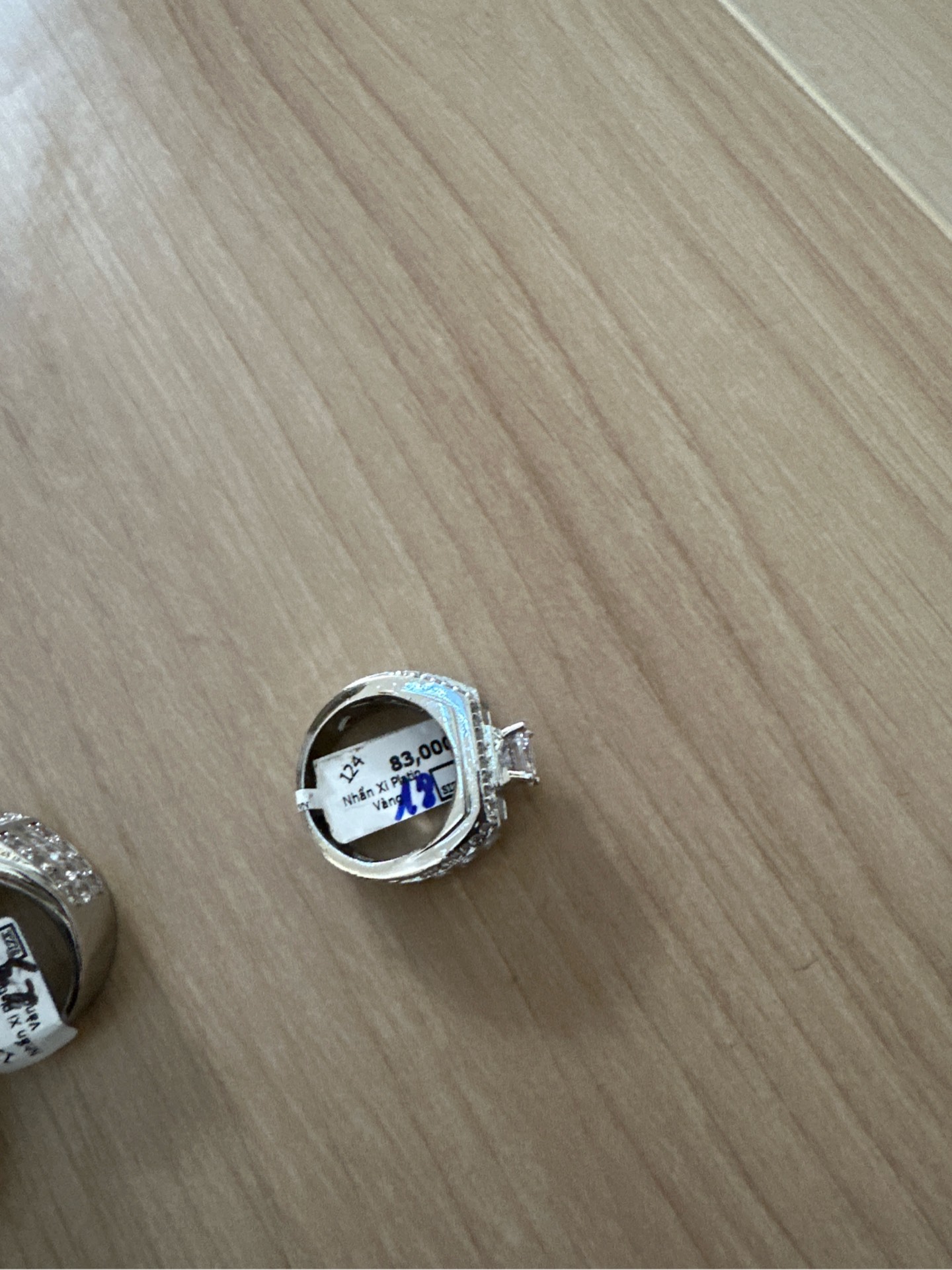 Nhẫn Inox
