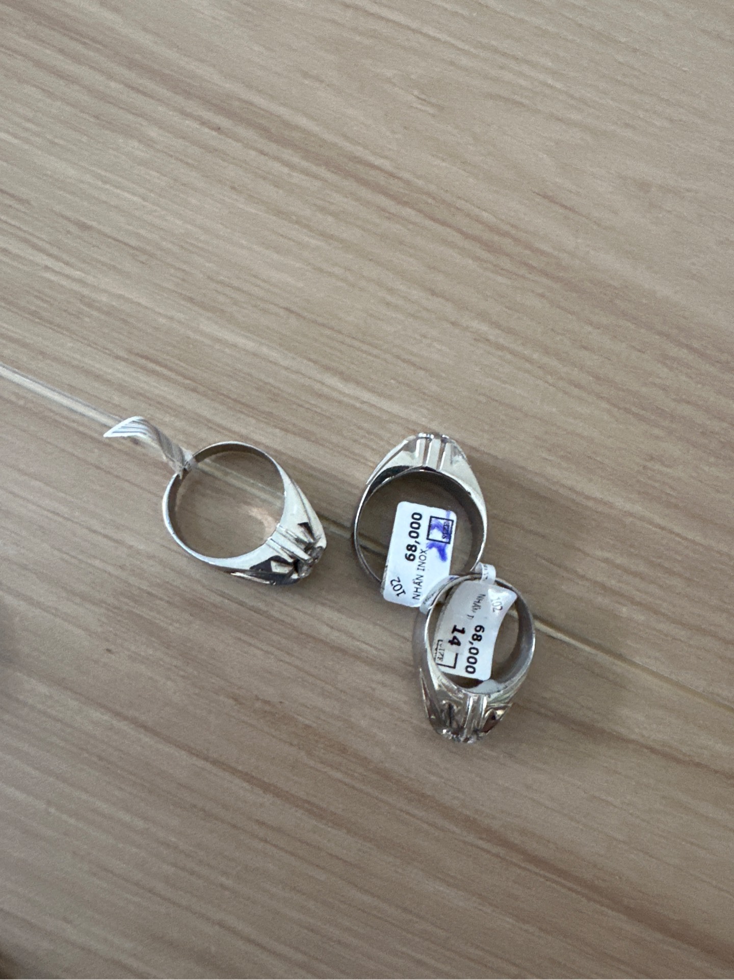 Nhẫn Inox