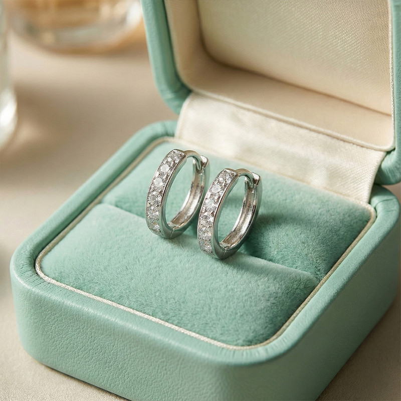 Bông tai Moissanite giả kim cương thiết kế basic nữ tính và sang trọng