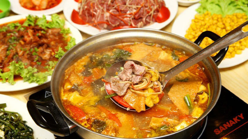 Cách nấu lẩu cua đồng thơm ngon chuẩn vị đậm đà