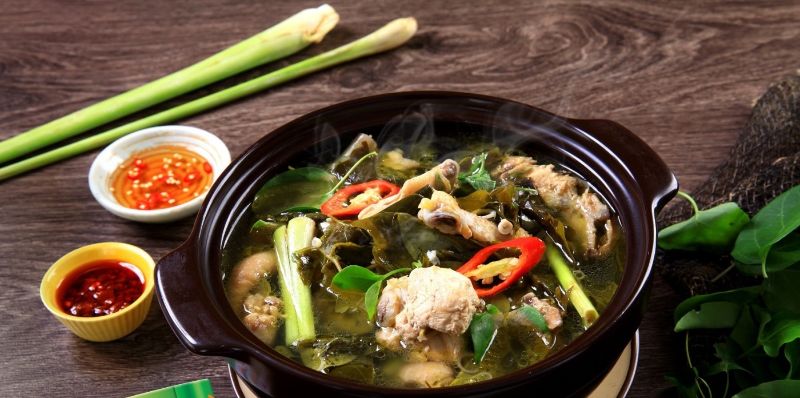 Cách nấu lẩu gà lá giang thơm ngon, nóng hổi cho ngày cuối tuần