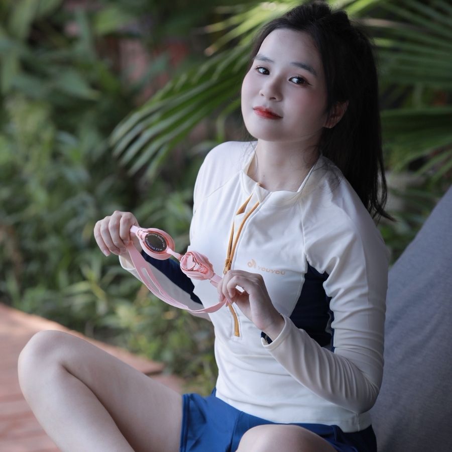 Bộ Đồ Bơi Nữ Tay Dài SwimBros S9 – Quần Đùi Che Bụng, Kín Đáo image 5