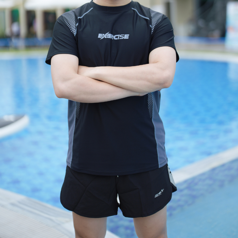 Set Đồ Bơi Nam Tay Ngắn SwimBros B8 – Áo Tay Ngắn, Quần Đùi, Co Giãn, Dáng Thể Thao image 1