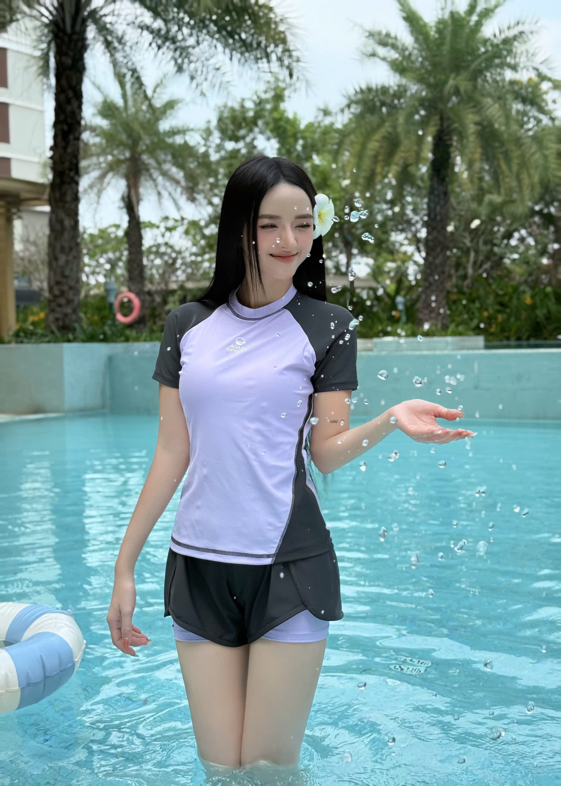 S32 Bộ Đồ Bơi Thể Thao Nữ - Áo Cộc Tay Phối Quần Đùi Kép Năng Động (Vàng/Xanh Đen)
