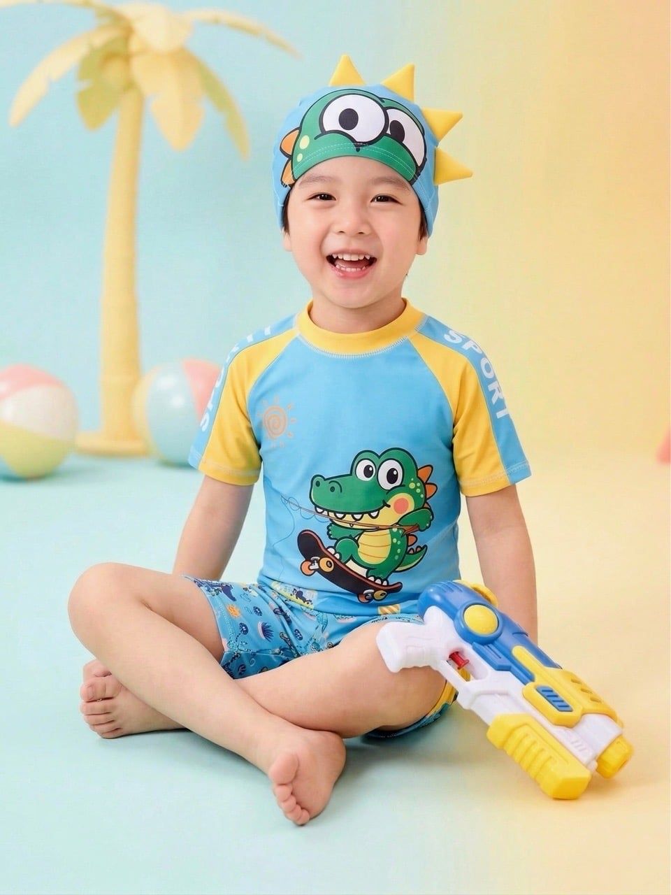 T34 - Set bơi bé trai tay ngắn quần đùi họa tiết image 3