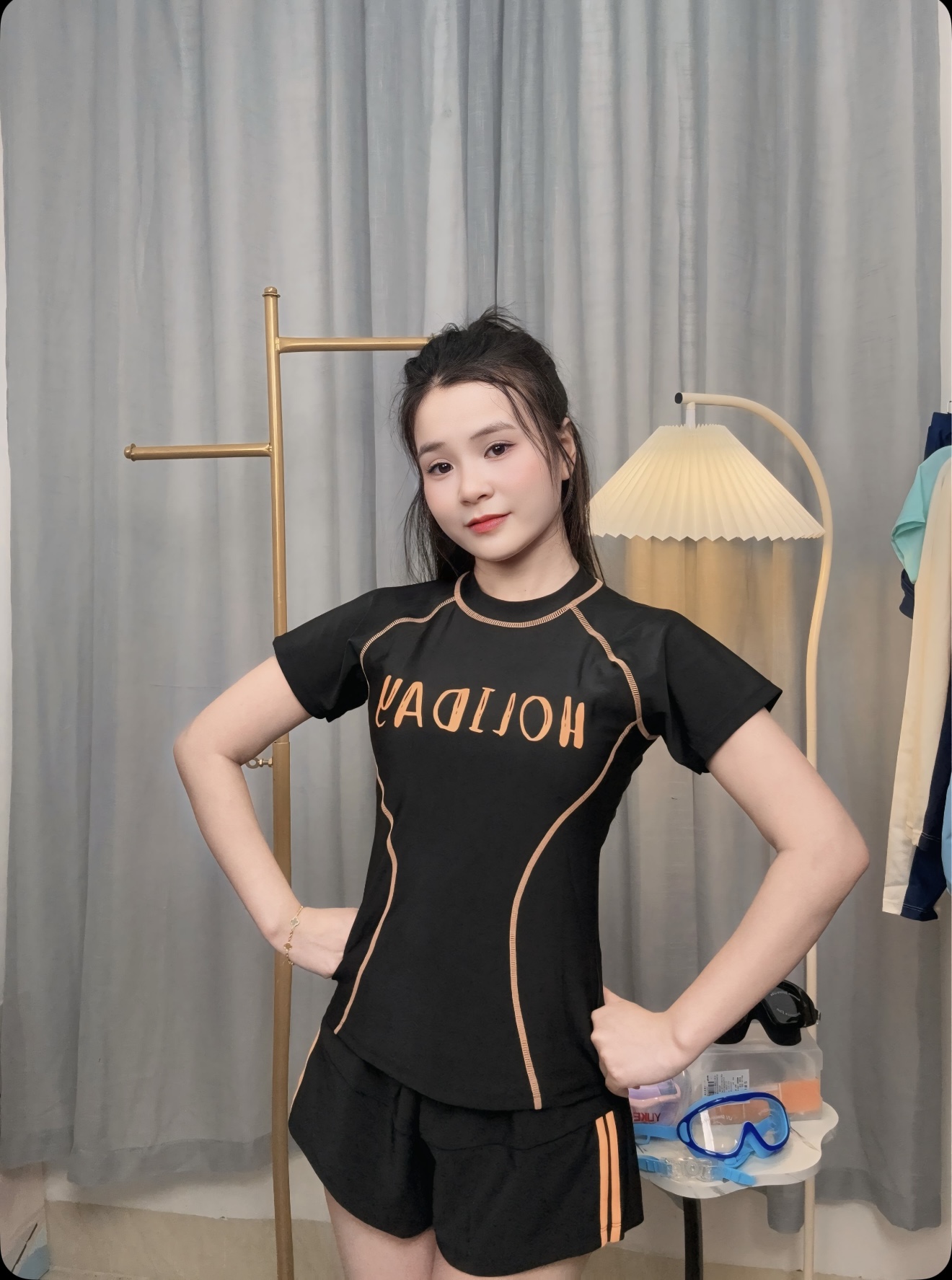 Bộ Đồ Bơi Thể Thao Nữ SwimBros S38 – Tay Ngắn Quần Đùi, Co Giãn 4 Chiều, Phong cách image 2