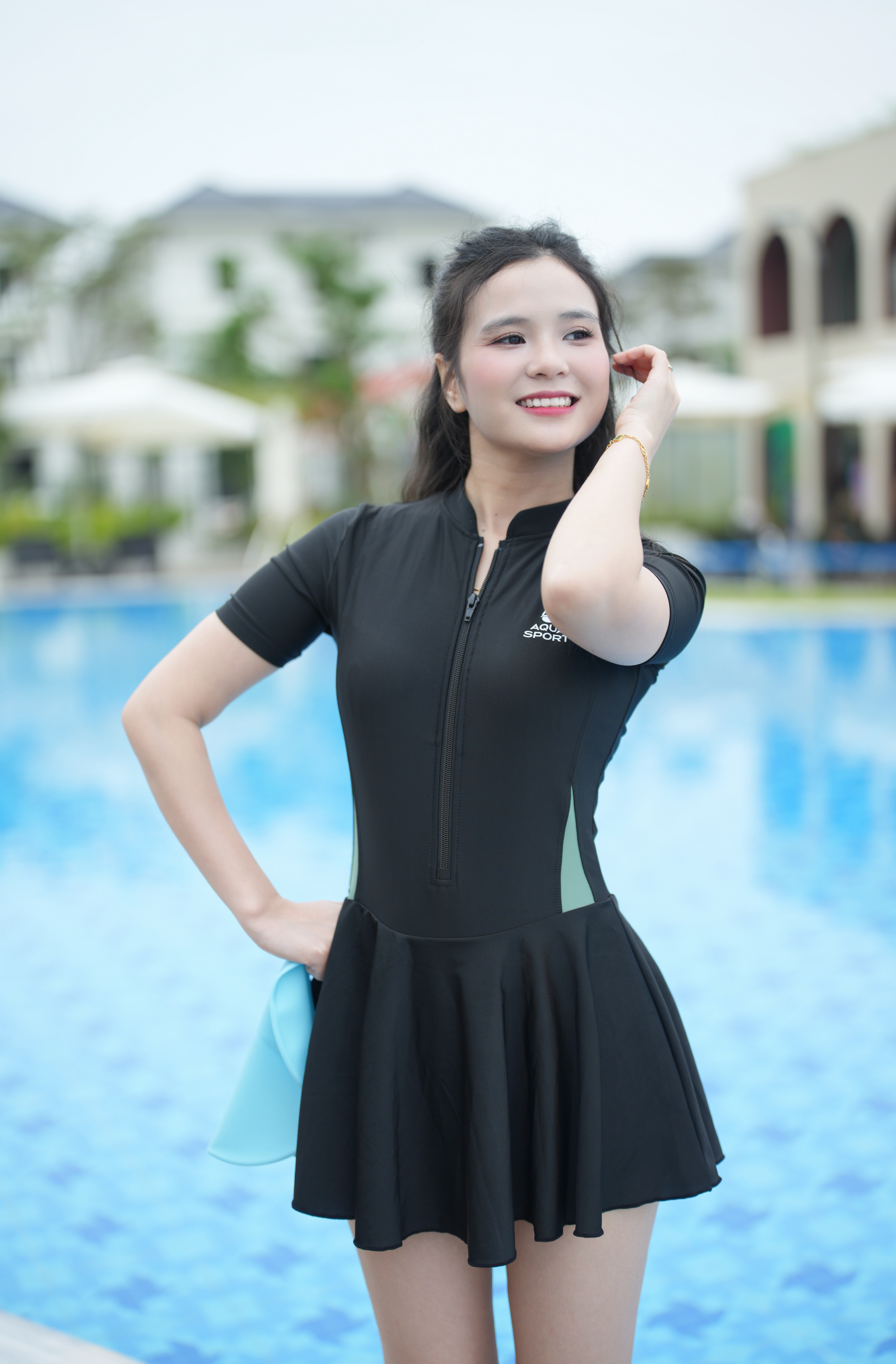 S39 Váy Bơi Liền Thể Thao Nữ Swimbros Tay Ngắn - Có Khóa Zip Kháng Tia UV Tôn Dáng image 6
