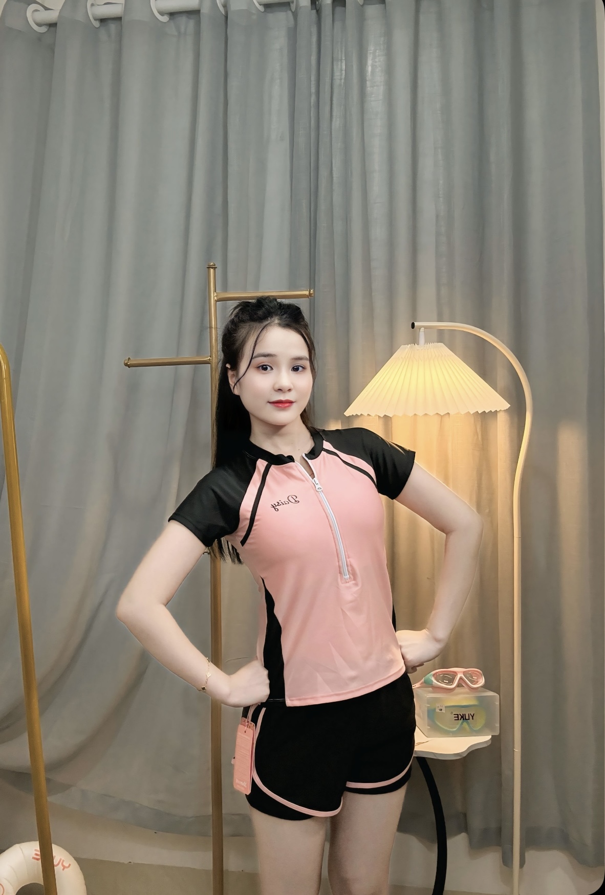 Bộ Đồ Bơi Nữ SwimBros S18 – Áo Cộc Tay, Quần Đùi 2 Lớp Kín Đáo image 2