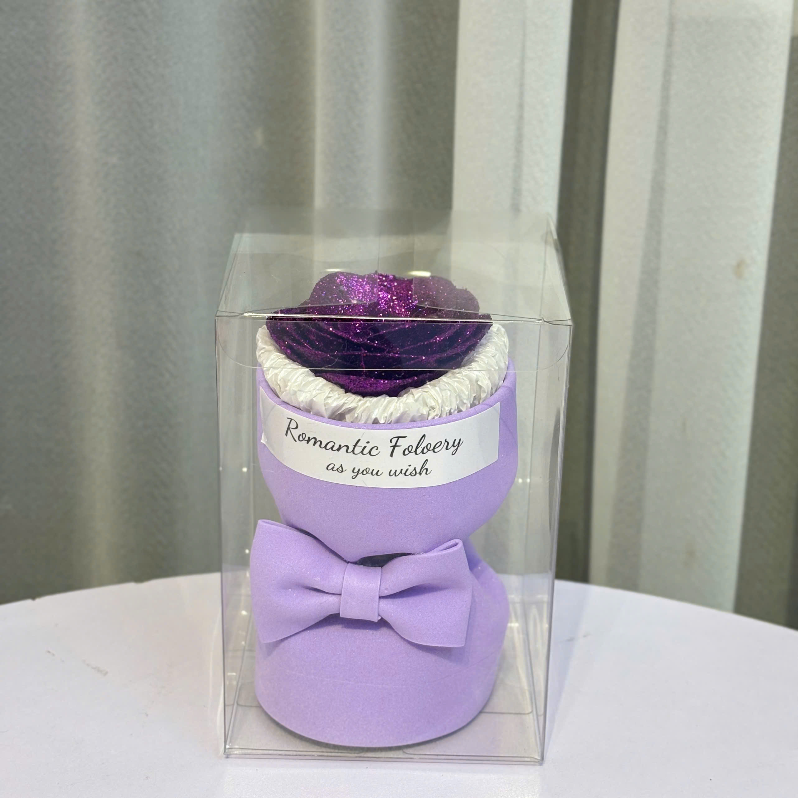 Bó hoa mini quà tặng người thương bạn bè nhâm dịp sinh nhật n gày lễ. set hoa kèm hộp siêu cute