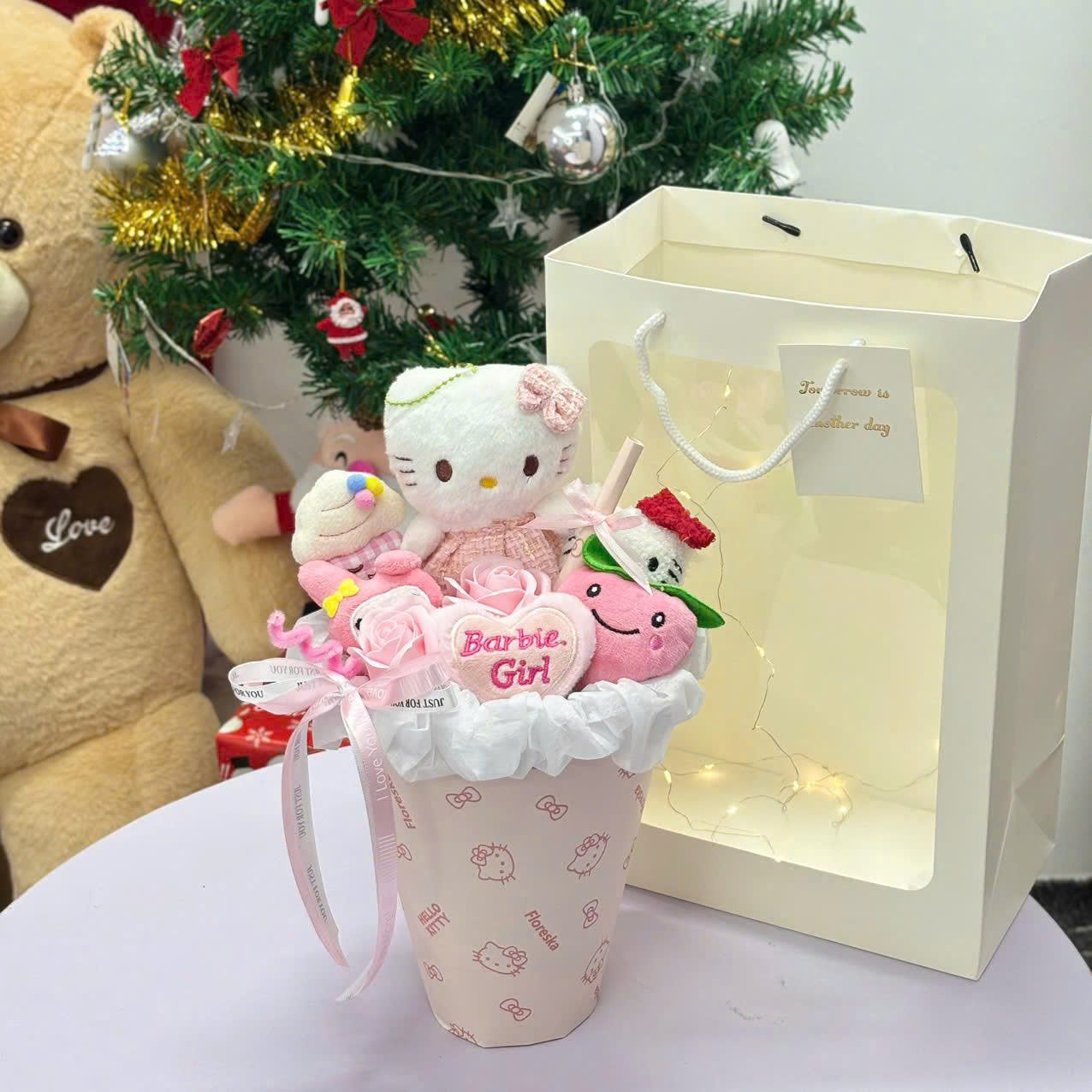 Bó hoa gấu bông siêu dễ thương.sét hoa quà tặng sinh nhật , 14/2 , 8/3